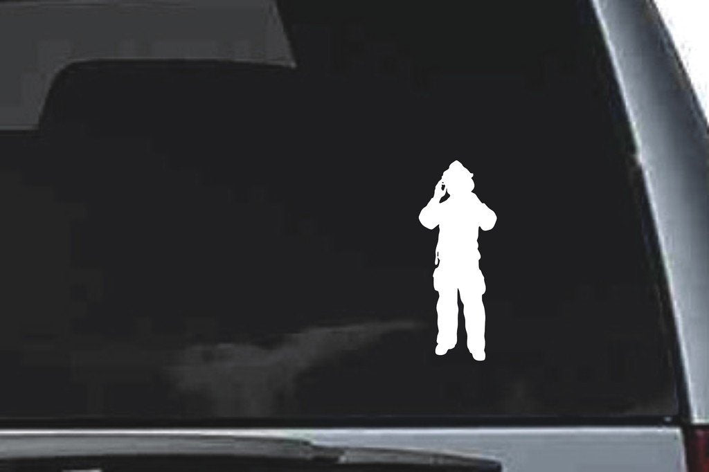 Picniva Fireman Sty31 Vinyl Car Window Decal, Approx 5 in
