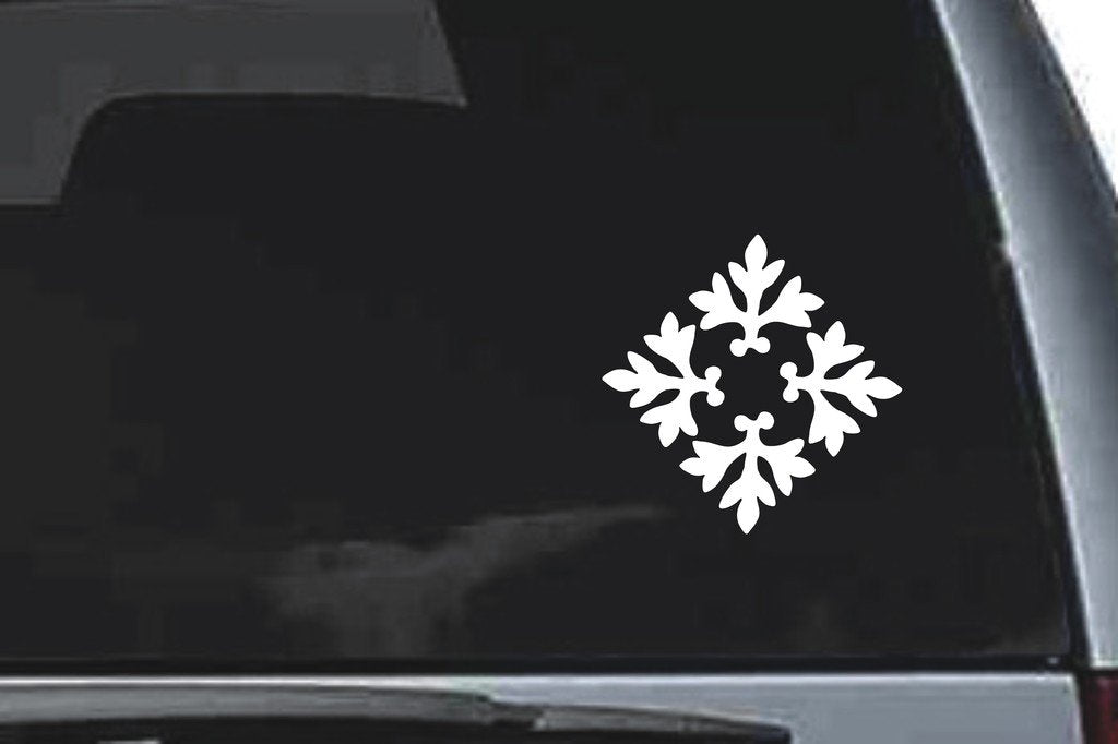 Picniva Symmetrical Leaf Ring Sty95 Vinyl Car Window Decal, Approx 5 in