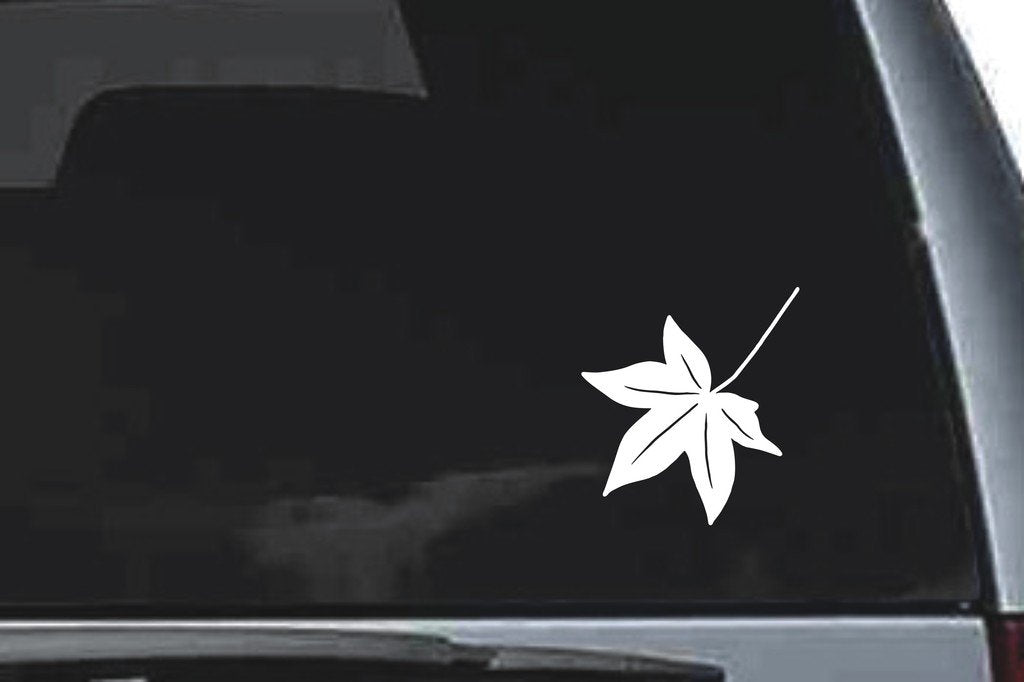 Picniva Pointed Maple Leaf Design78 Vinyl Car Window Decal, Approx 5 in