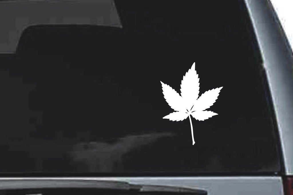 Picniva Three Lobed Leaf Design90 Vinyl Car Window Decal, Approx 5 in