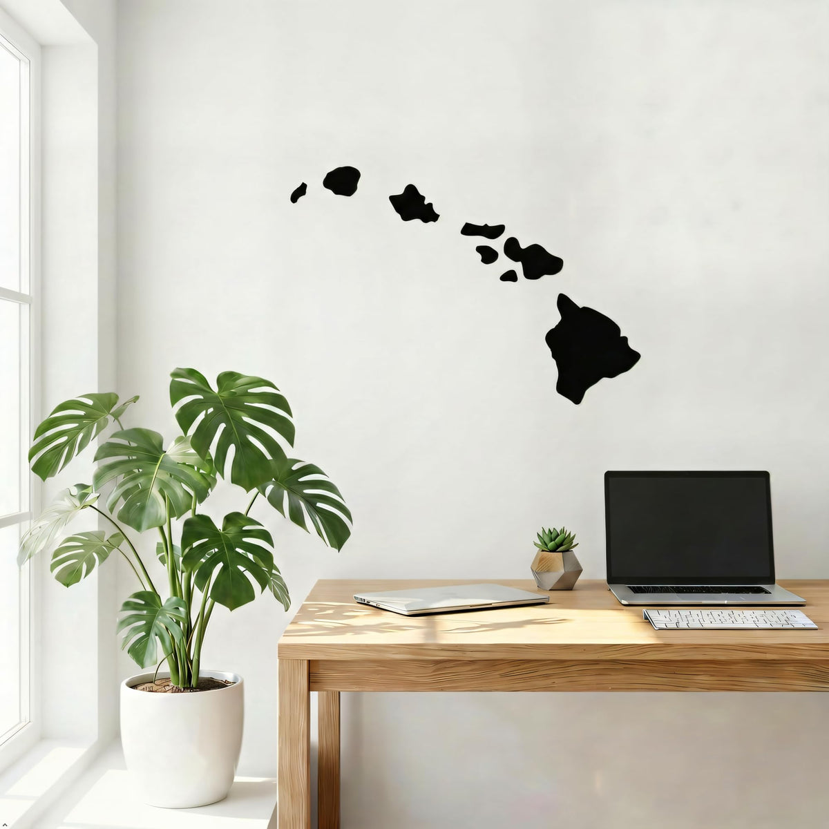 Picniva Hawaii State Map Vinyl Wall Decal, Black, 3 in Wide - Color: black - Size: 3 inches