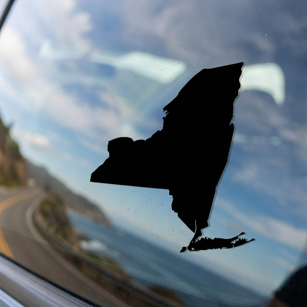 Picniva New York NY State Map Car Vinyl Decal Sticker Black 3 Inches - Color: black - Size: 3 inches