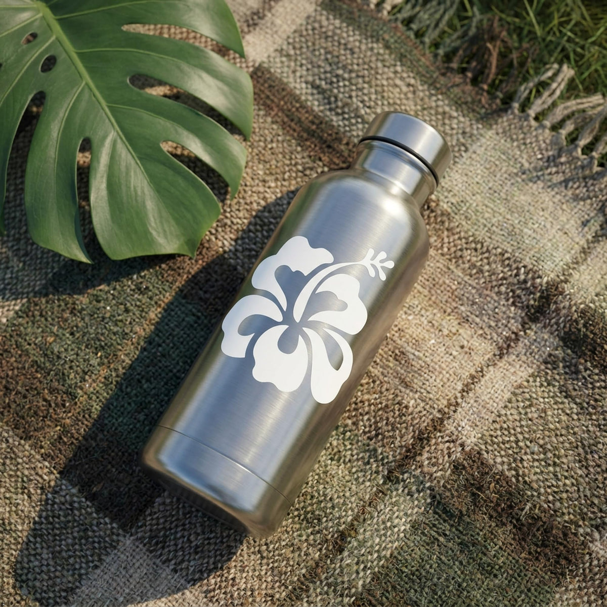 Decaltor Hawaiian Hibiscus Flower Vinyl Decal, 5 in square